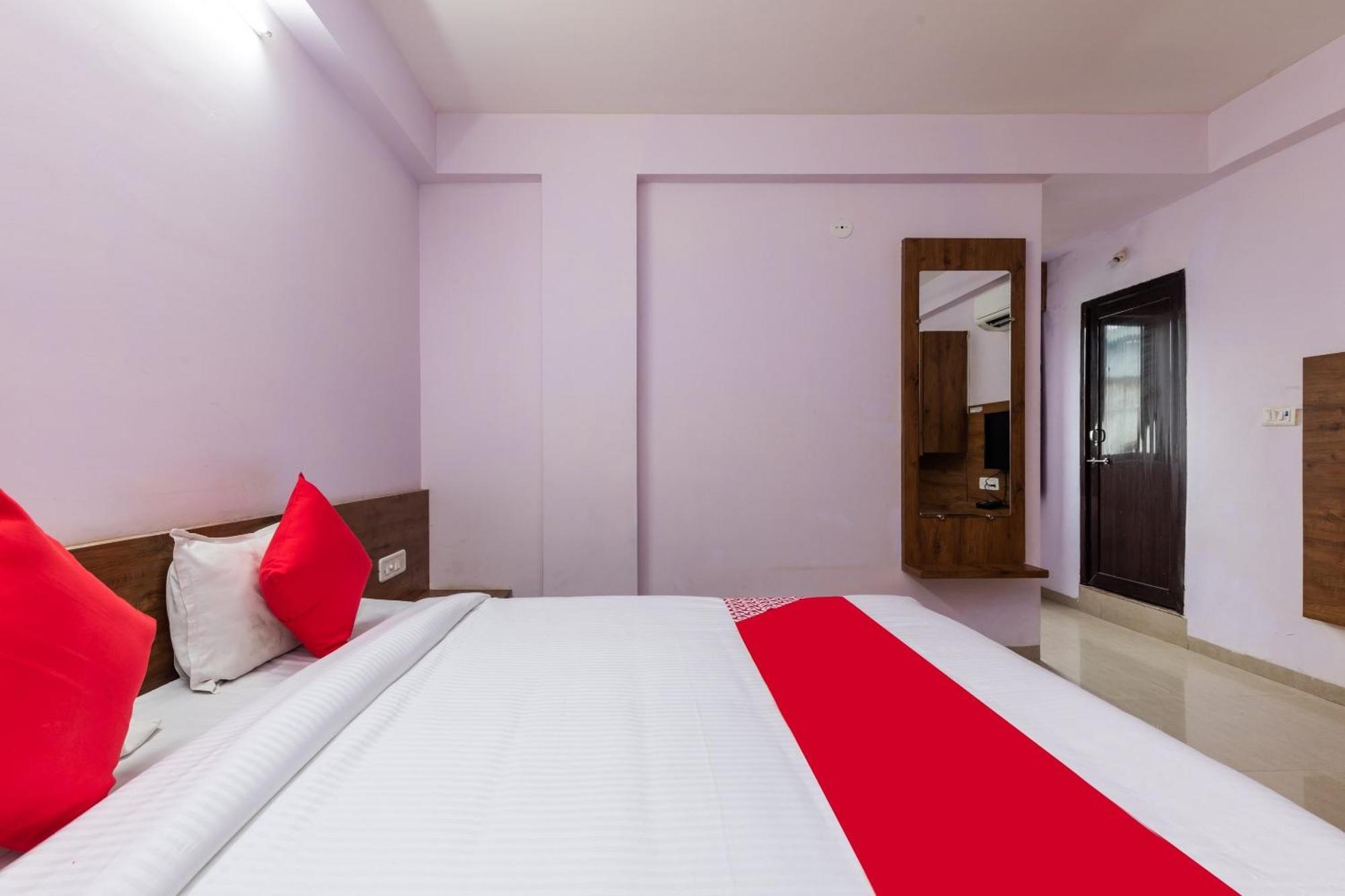 Collection O Prince Palace Ratlam Екстер'єр фото
