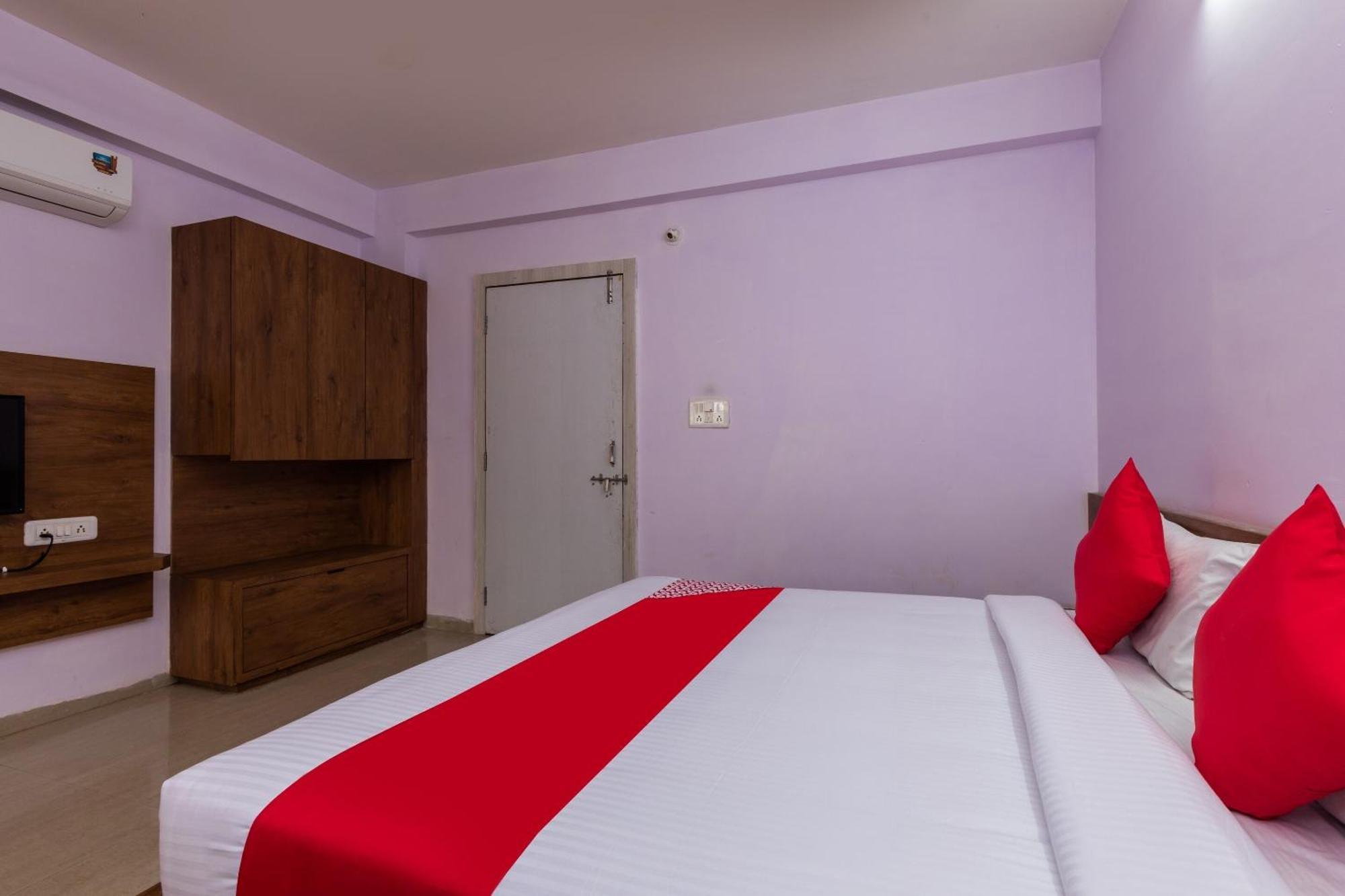 Collection O Prince Palace Ratlam Екстер'єр фото